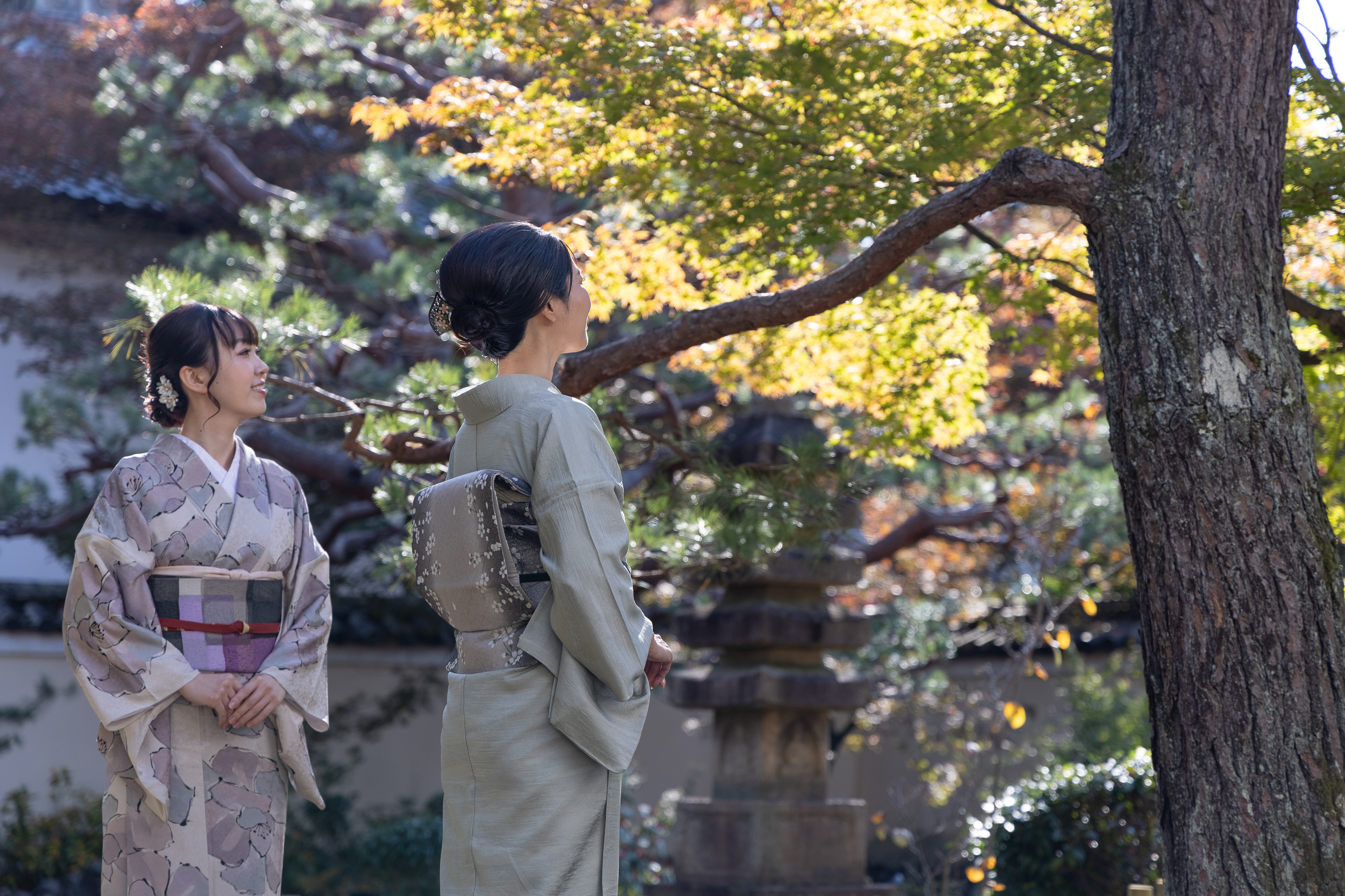 出張撮影サービス『京都旅行撮影プラン』を使って、鹿王院で撮る旅の思い出！